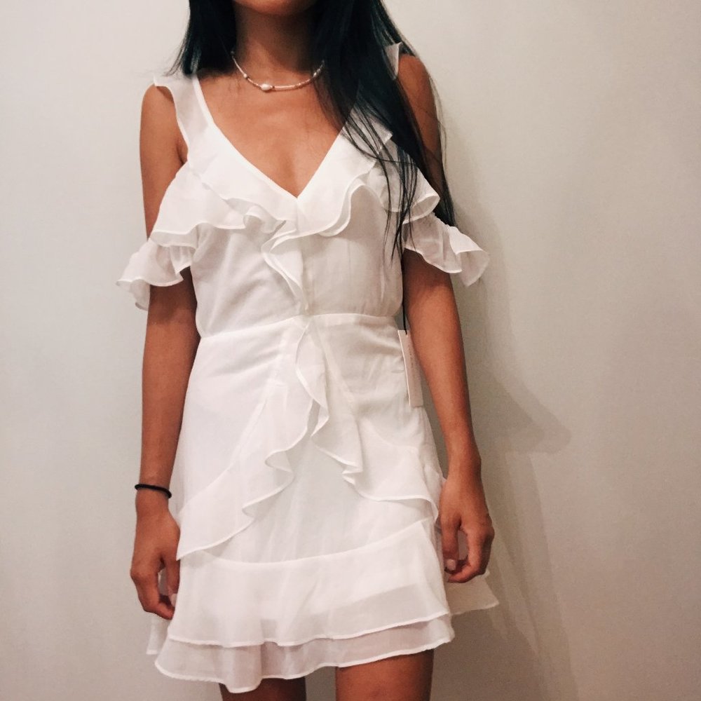 NWT White Ruffle Summer Dress